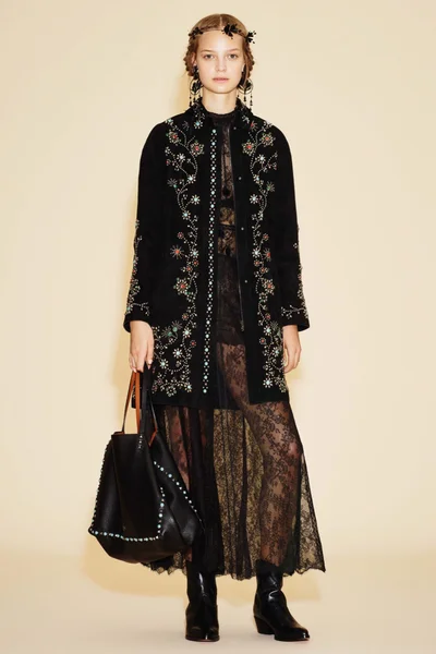 Look 11